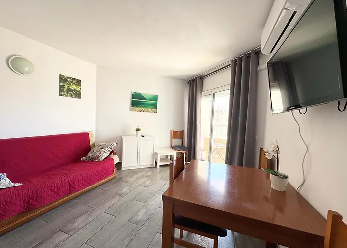 Apartsalou Bilbao * 萨洛