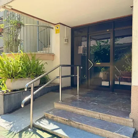 Apartsalou Bilbao サロウ